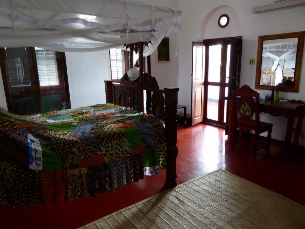 The Old Boma Hotel Мтвара Екстериор снимка